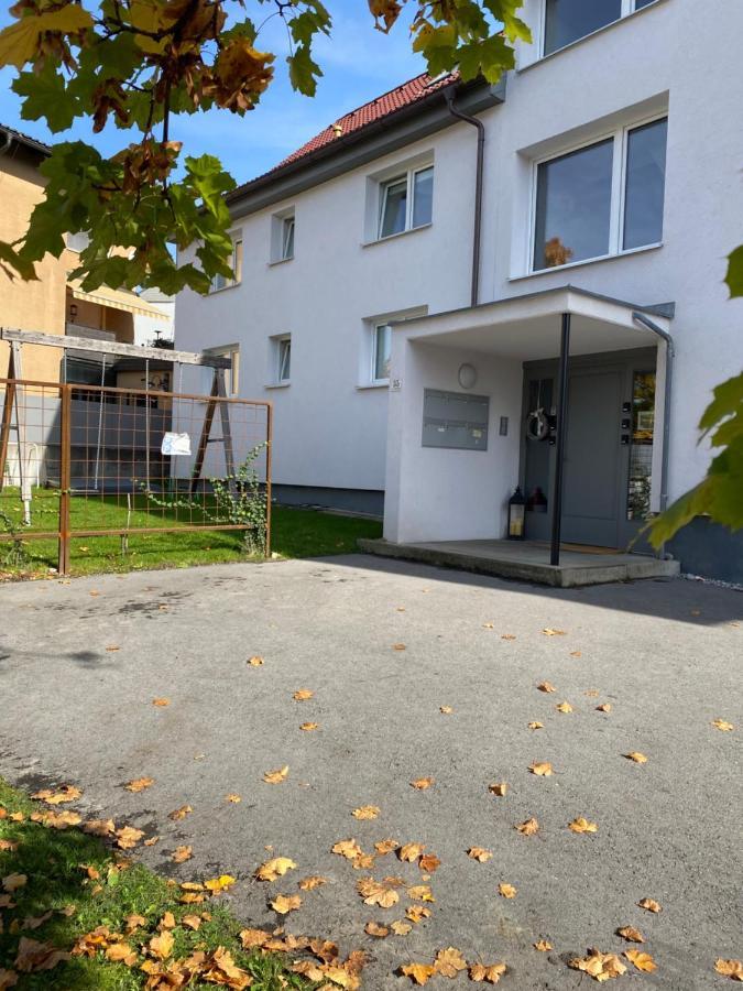Beeindruckende Wohnung im Rheintal Götzis Exterior foto